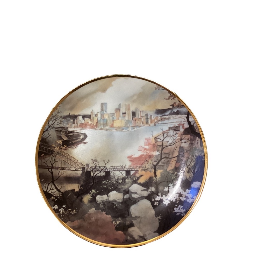 Pittsburgh Renaissance Collector Plate by Nat Youngblood EUC - Picture 2 of 8